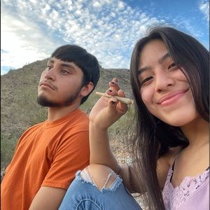 Meet your Posher, Zeira monserrat